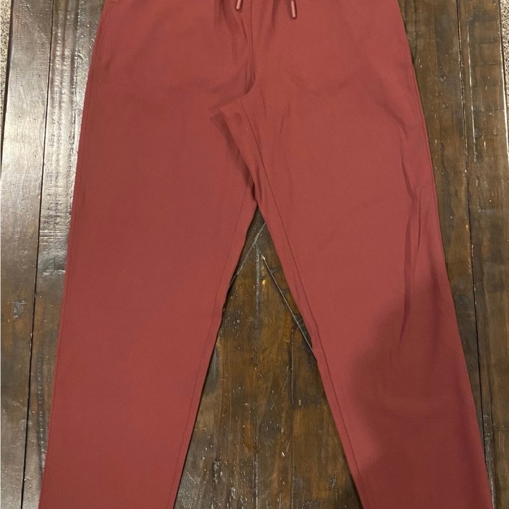 Women’s Size four Lululemon pants in burgundy